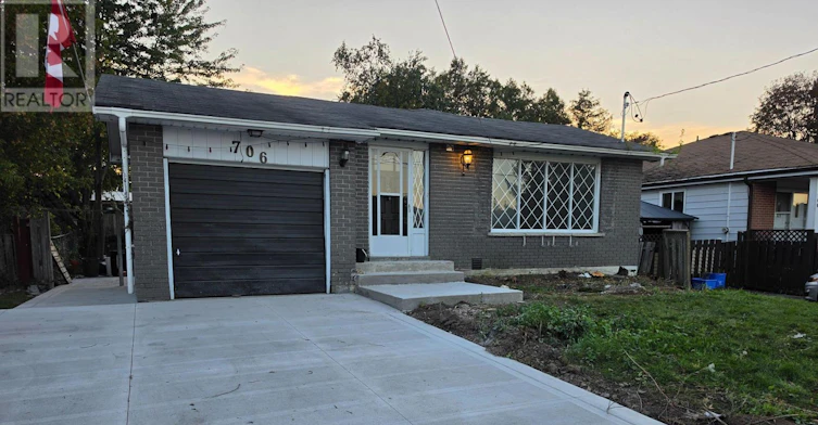 BSMT 2-706 Leaside Street, Pickering, ON, L1W 2X1 - 2