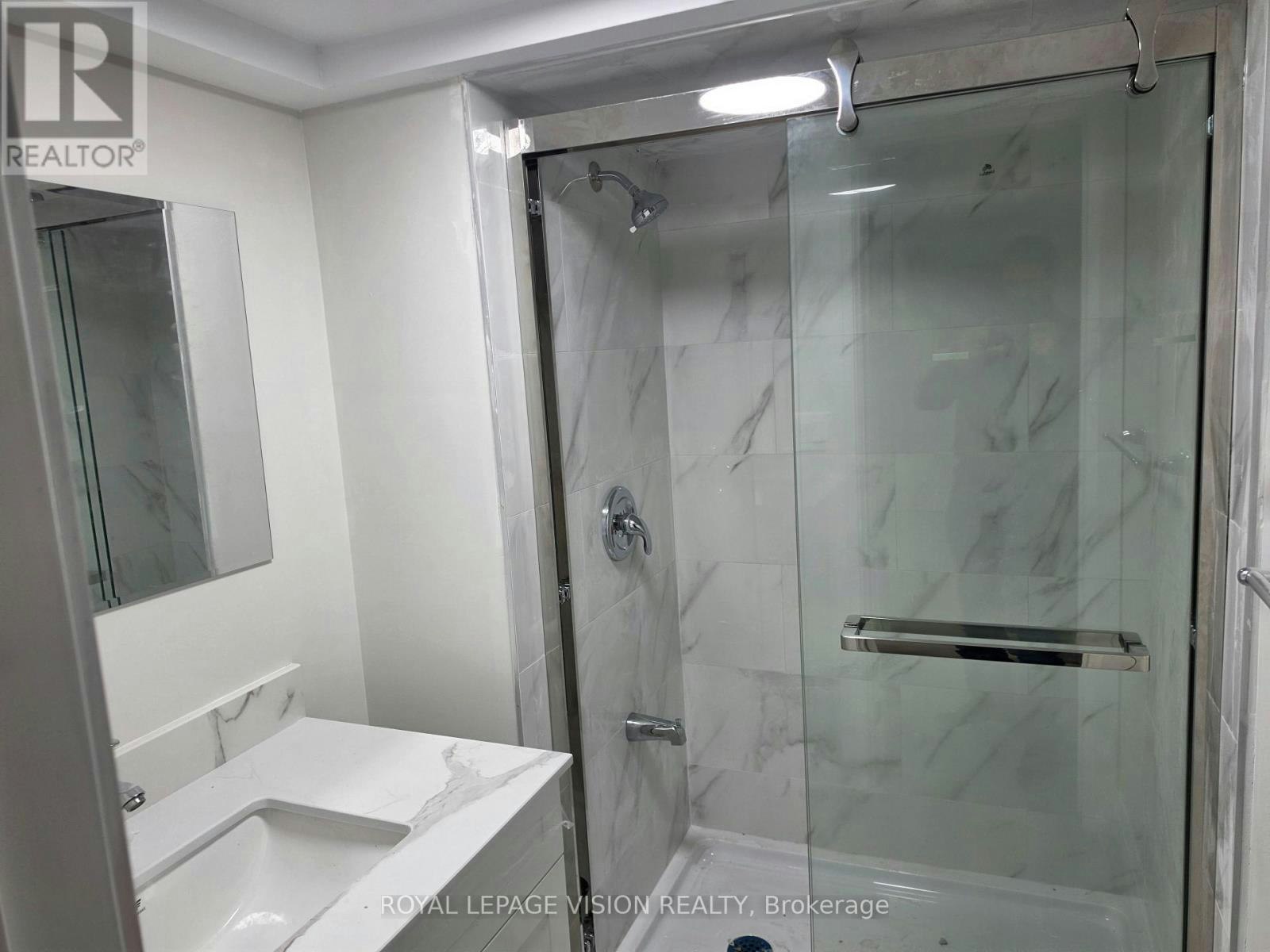 BSMT 2-706 Leaside Street, Pickering, ON, L1W 2X1 - 15