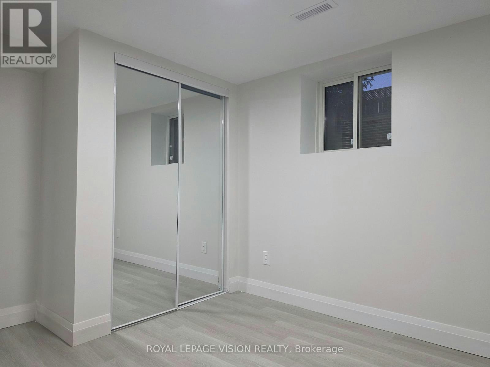 BSMT 2-706 Leaside Street, Pickering, ON, L1W 2X1 - 10