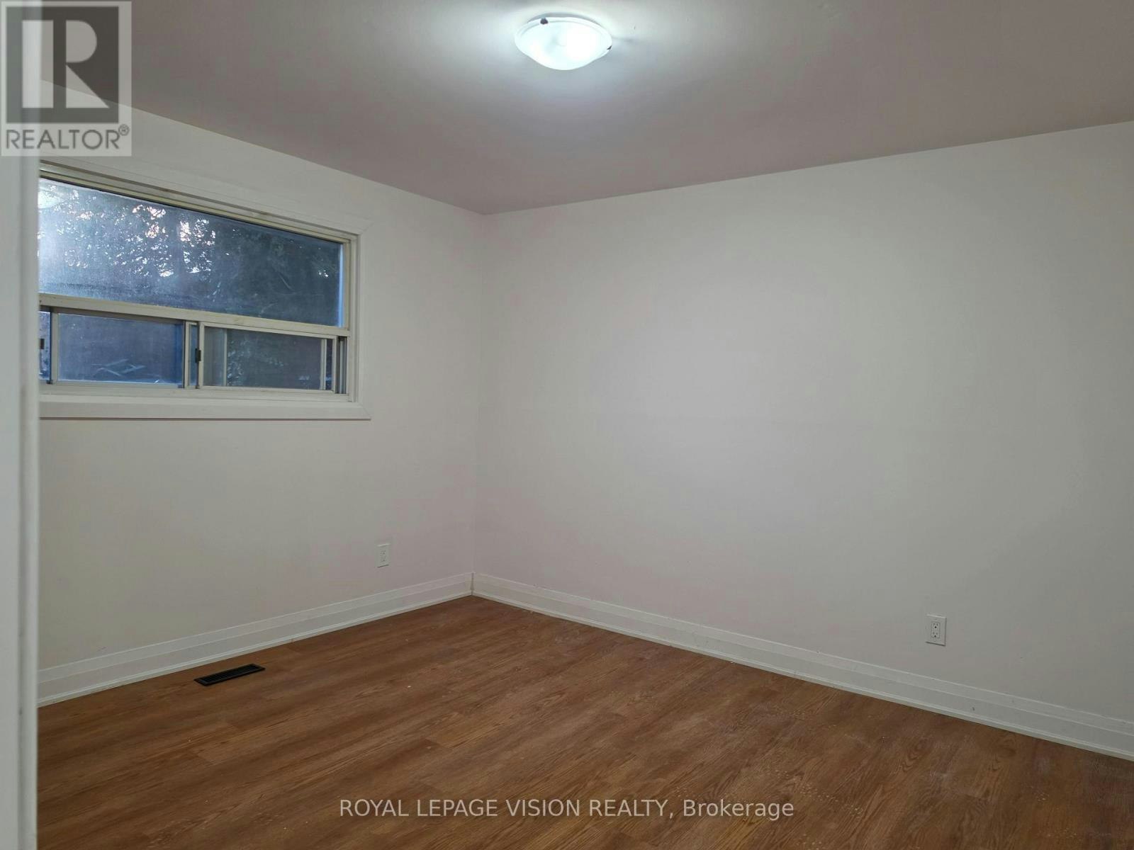 UPPER-706 Leaside Street, Pickering, ON, L1W 2X1 - 14