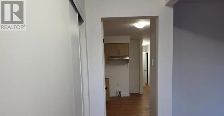 UPPER-706 Leaside Street, Pickering, ON, L1W 2X1 - 4