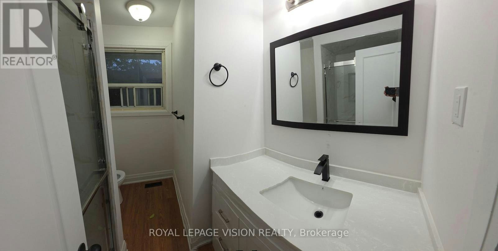 UPPER-706 Leaside Street, Pickering, ON, L1W 2X1 - 19