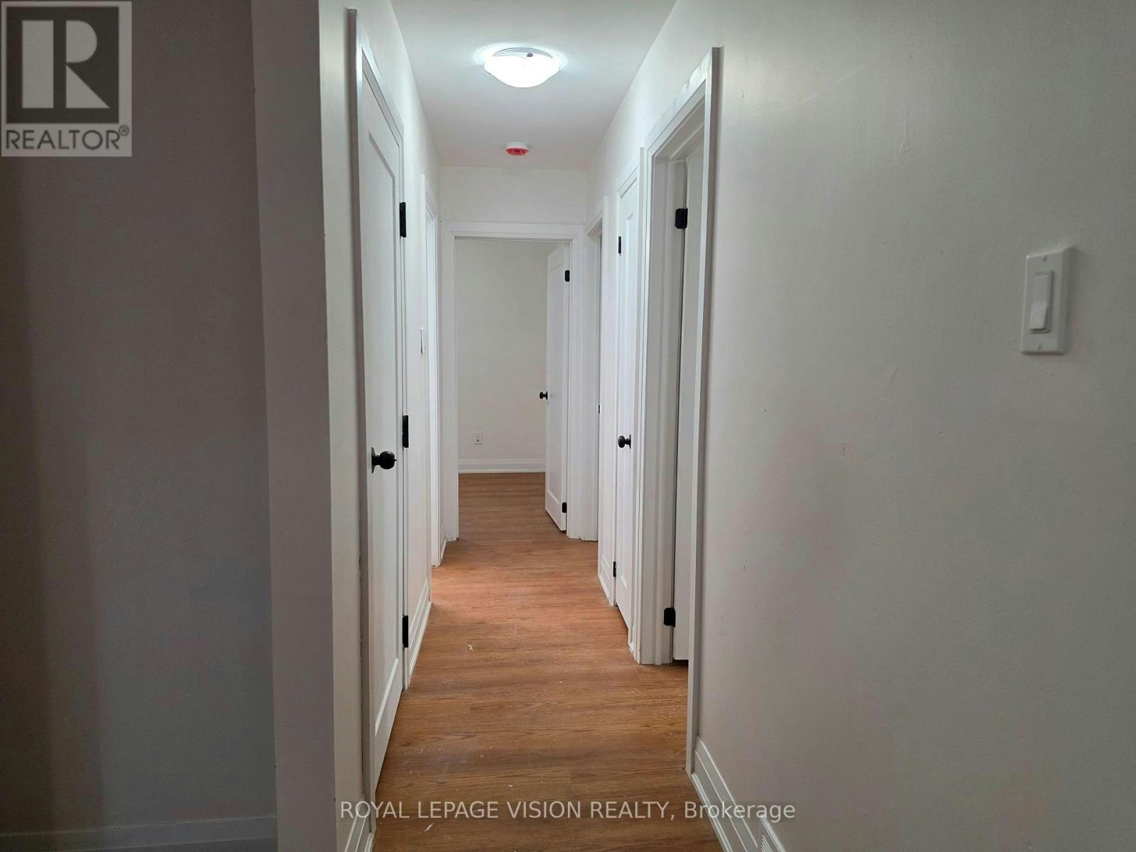 UPPER-706 Leaside Street, Pickering, ON, L1W 2X1 - 10