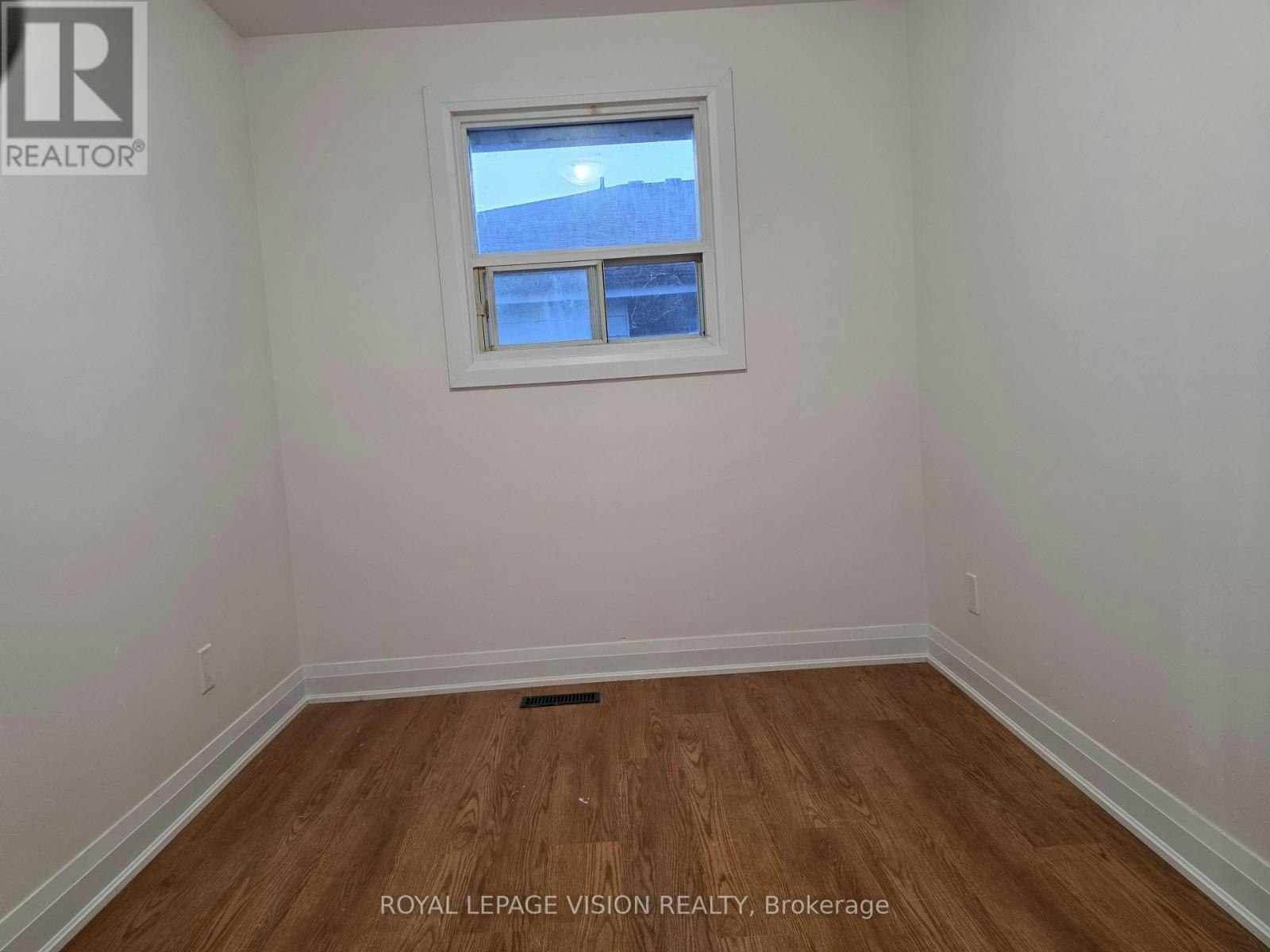 UPPER-706 Leaside Street, Pickering, ON, L1W 2X1 - 13