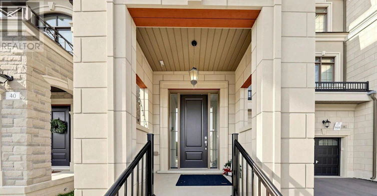 42 Bawden Drive, Richmond Hill, ON, L4S 0H3 - 2