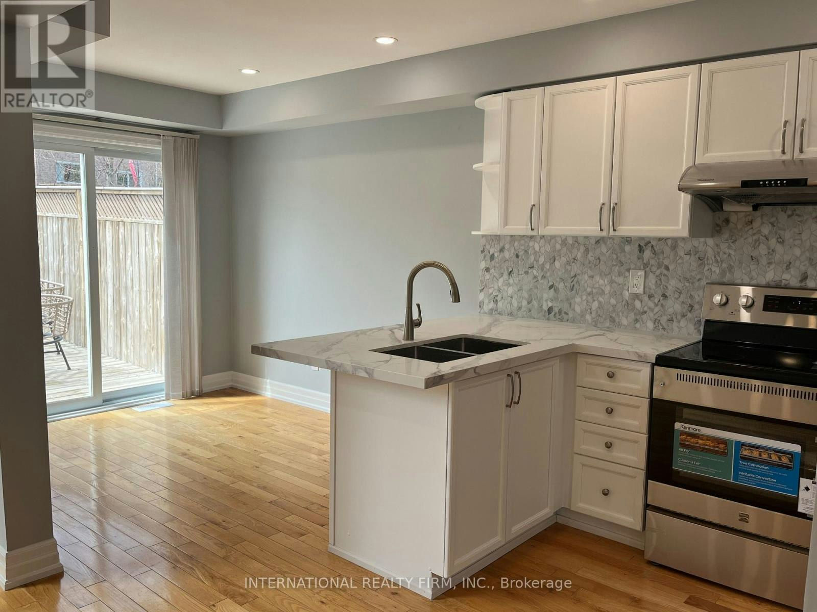 44 Natale Court, Bradford West Gwillimbury, ON, L3Z 3B1 - 12