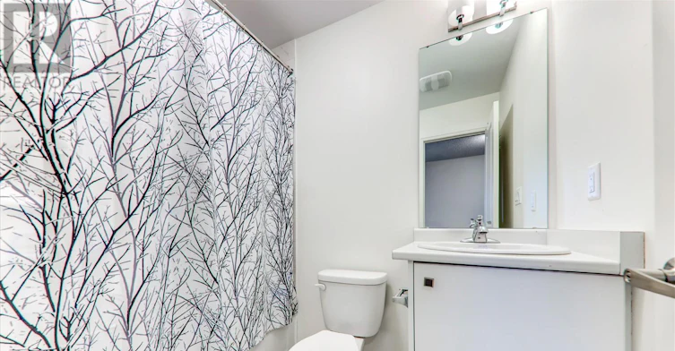 2 Lahey Crescent, Penetanguishene, ON, L9M 0W1 - 34