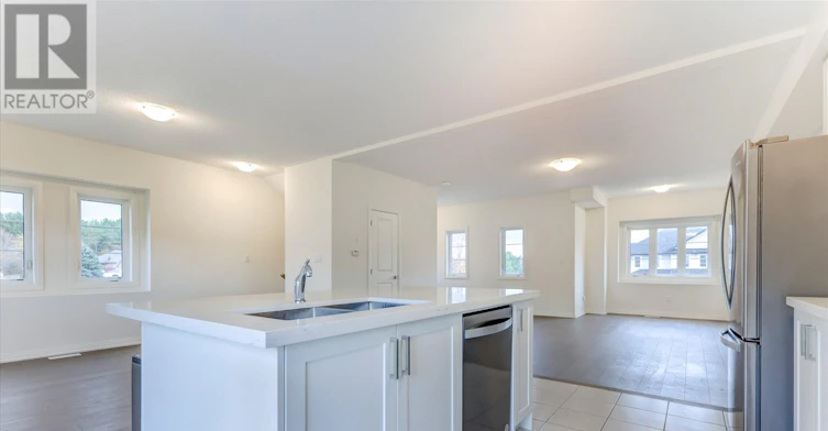 2 Lahey Crescent, Penetanguishene, ON, L9M 0W1 - 19