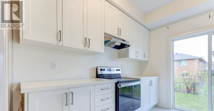 2 Lahey Crescent, Penetanguishene, ON, L9M 0W1 - 18