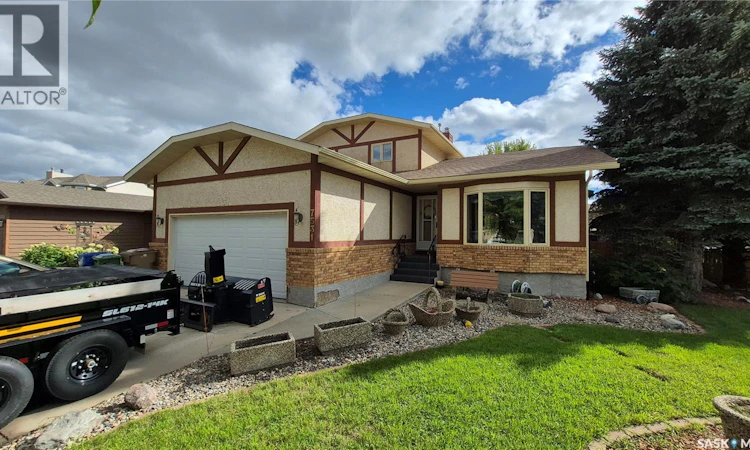 7531 Pond Place