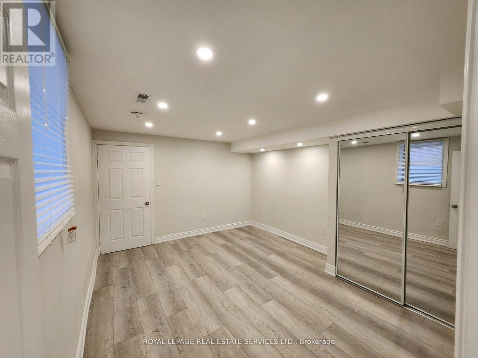 1447 Santa Rosa Court, Mississauga, ON, L5V 1H7 - 16