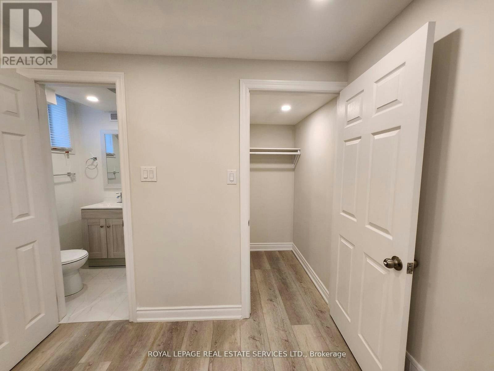 1447 Santa Rosa Court, Mississauga, ON, L5V 1H7 - 9