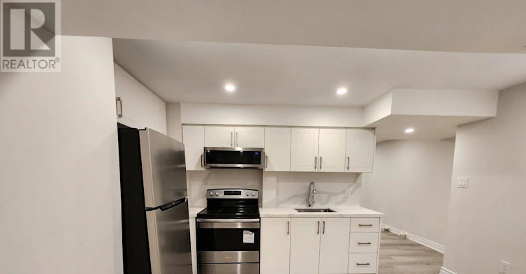 1447 Santa Rosa Court, Mississauga, ON, L5V 1H7 - 7