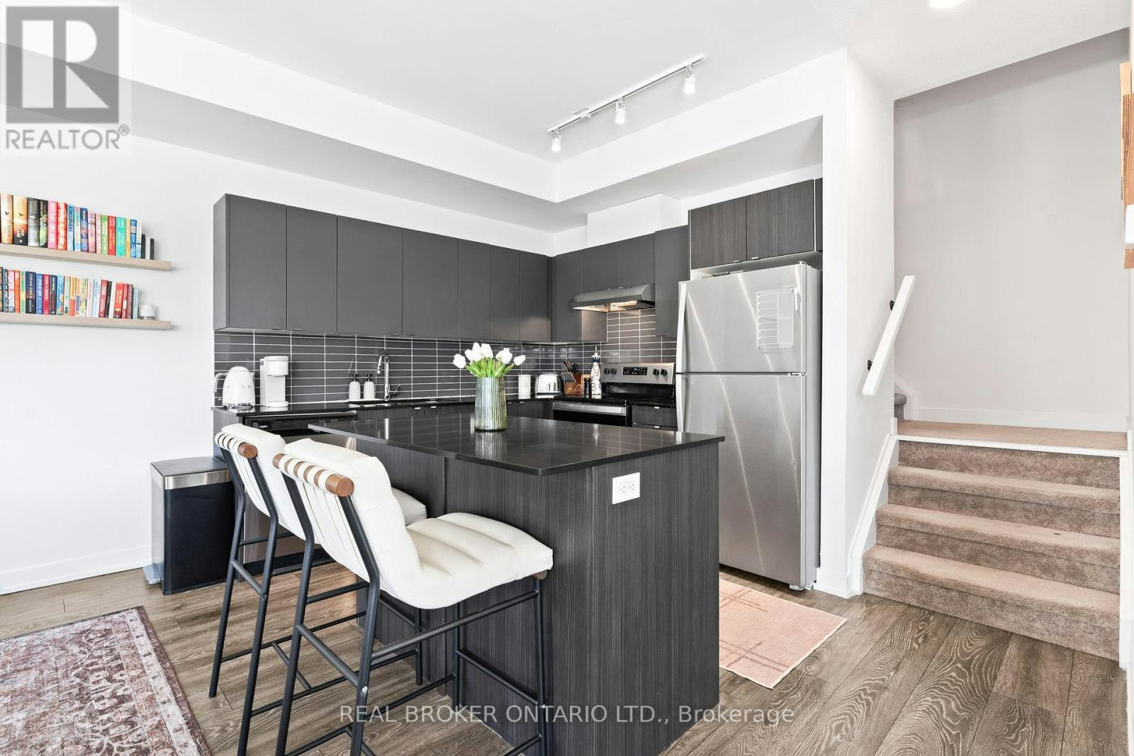 1-1121 Cooke Boulevard, Burlington, ON, L7T 0C3 - 12