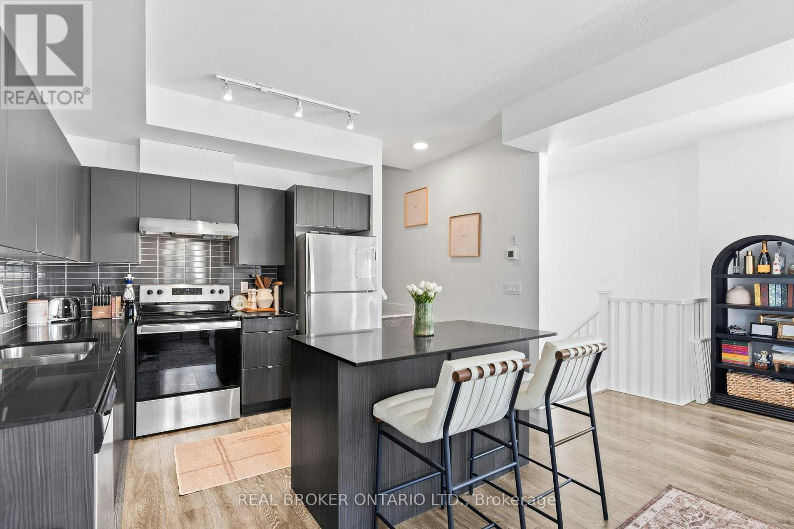 1-1121 Cooke Boulevard, Burlington, ON, L7T 0C3 - 14