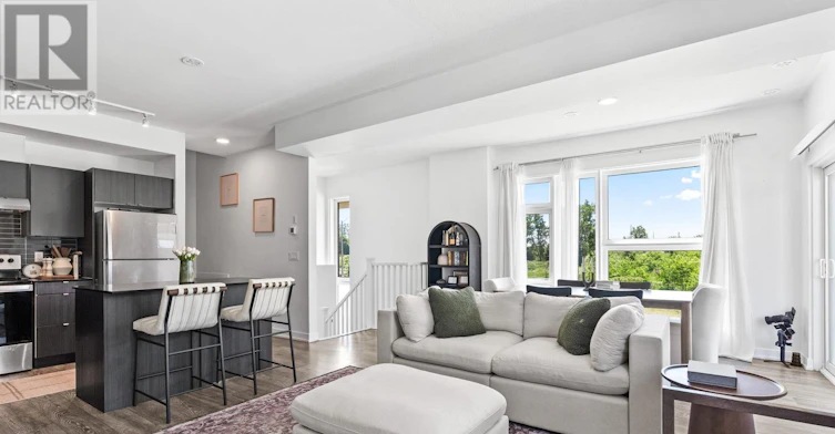 1-1121 Cooke Boulevard, Burlington, ON, L7T 0C3