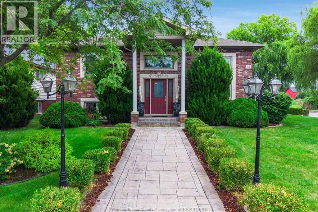 35 Normandy Avenue, Kingsville, ON, N9Y 4E9