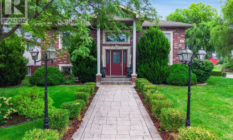 35 Normandy Avenue