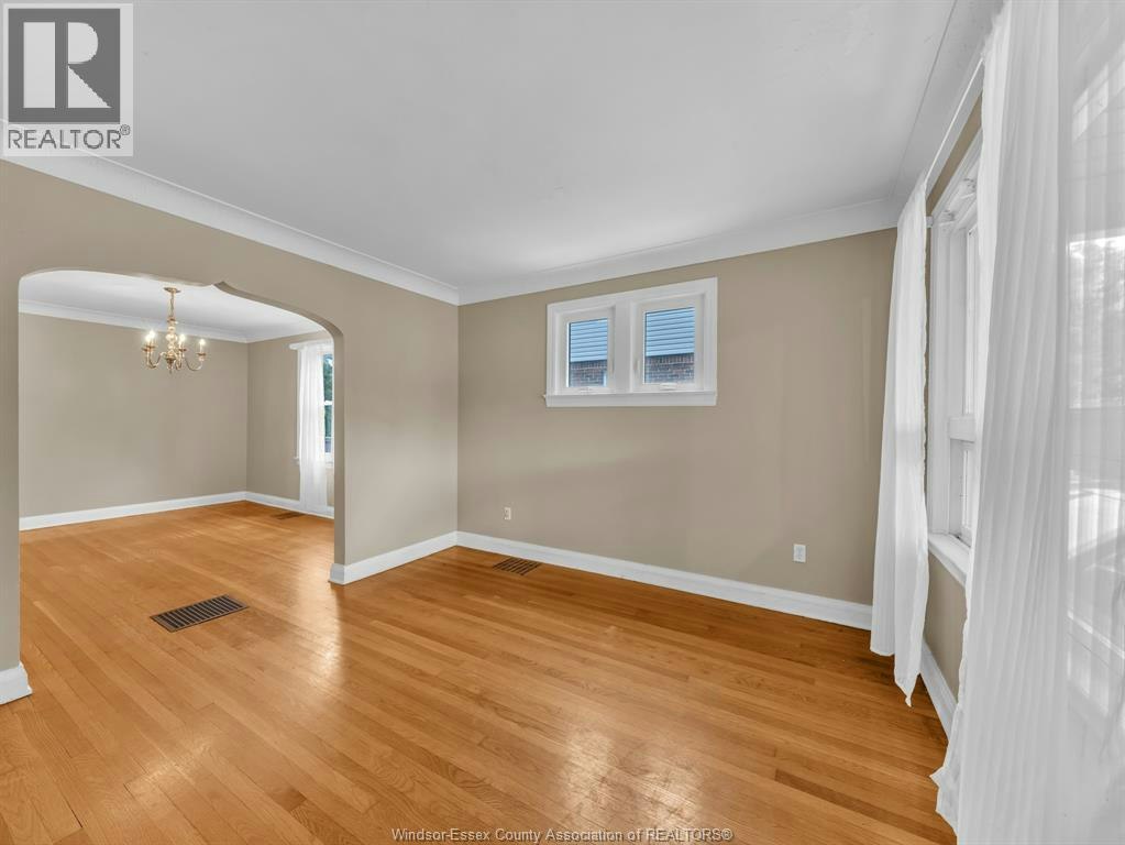 2318 Chandler, Windsor, ON, N8W 4A6 - 7