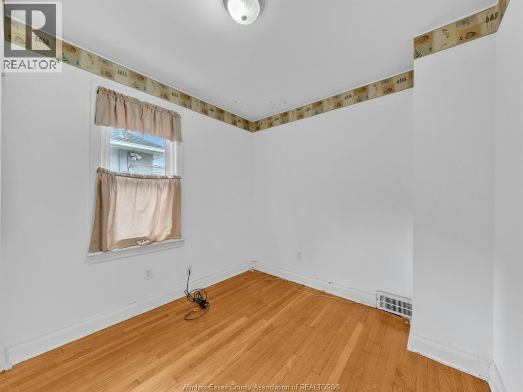 2318 Chandler, Windsor, ON, N8W 4A6 - 14