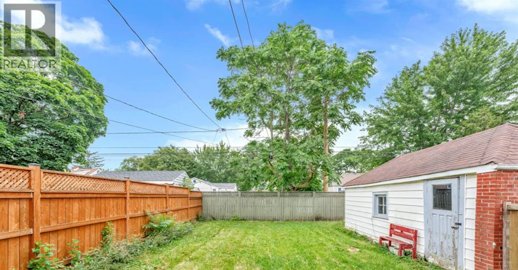 2318 Chandler, Windsor, ON, N8W 4A6 - 43