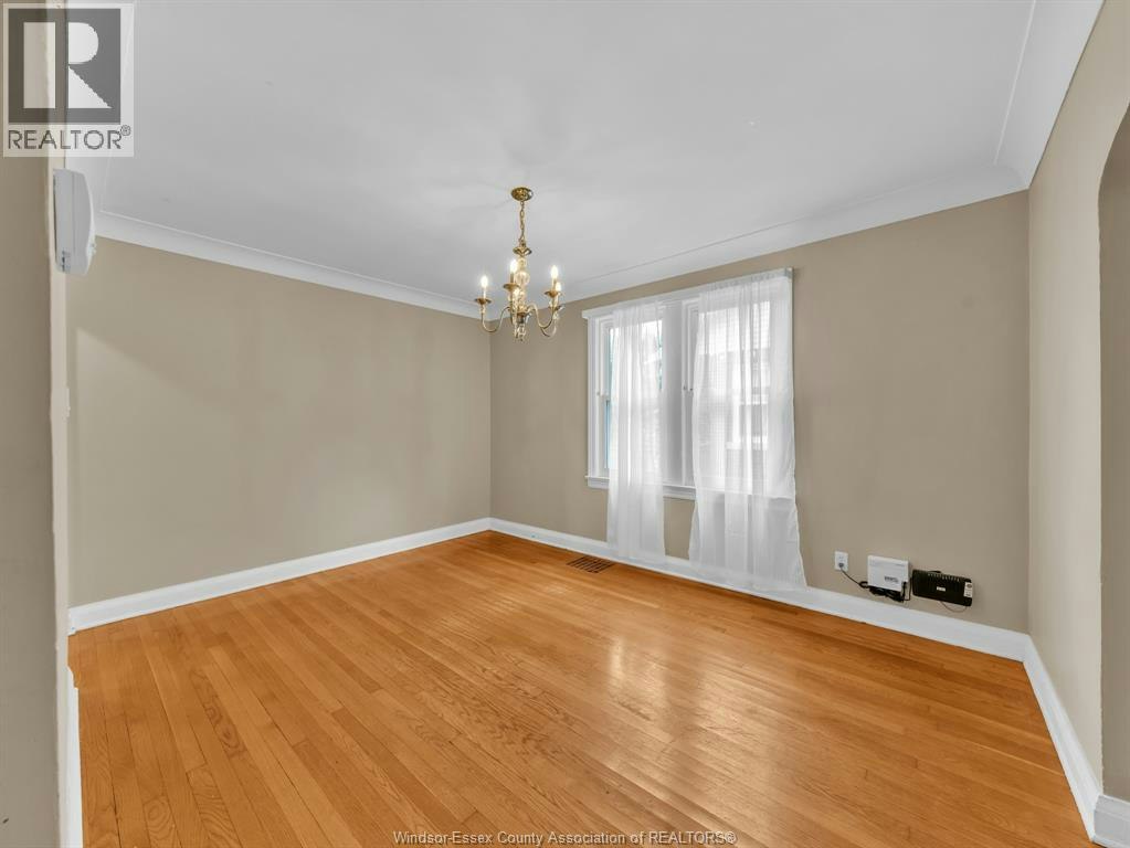 2318 Chandler, Windsor, ON, N8W 4A6 - 8