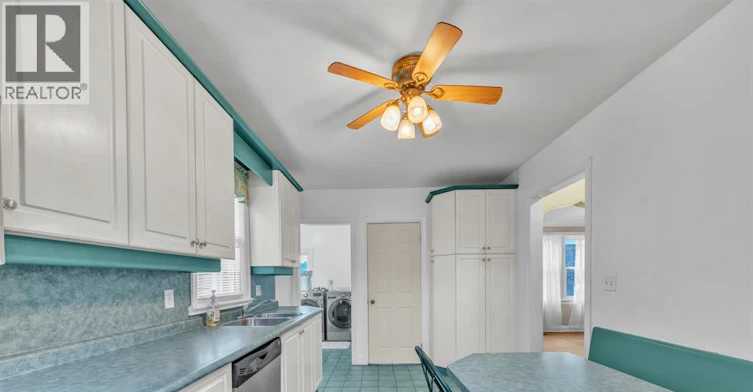 2318 Chandler, Windsor, ON, N8W 4A6 - 20