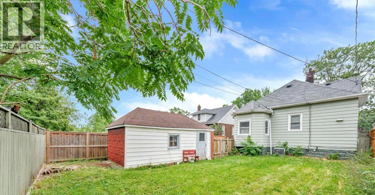 2318 Chandler, Windsor, ON, N8W 4A6 - 42
