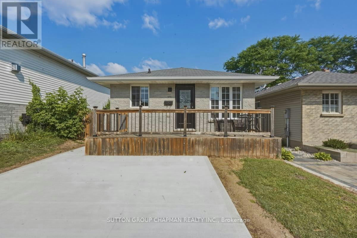955 Lawson Road, London, ON, N6G 4X4