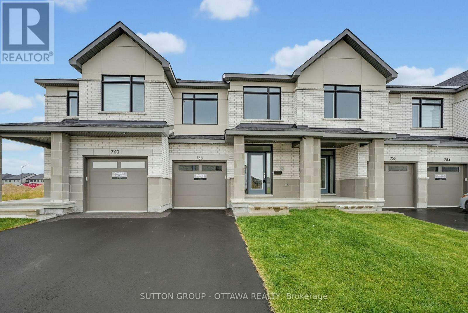 758 Horned Owl Avenue, Ottawa, ON, K4M 0S2