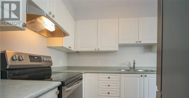 34 Scout Street, Ottawa, ON, K2C 4B9 - 16