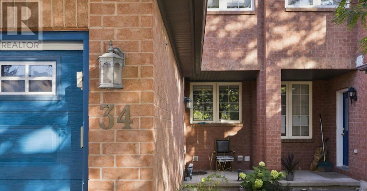 34 Scout Street, Ottawa, ON, K2C 4B9 - 3
