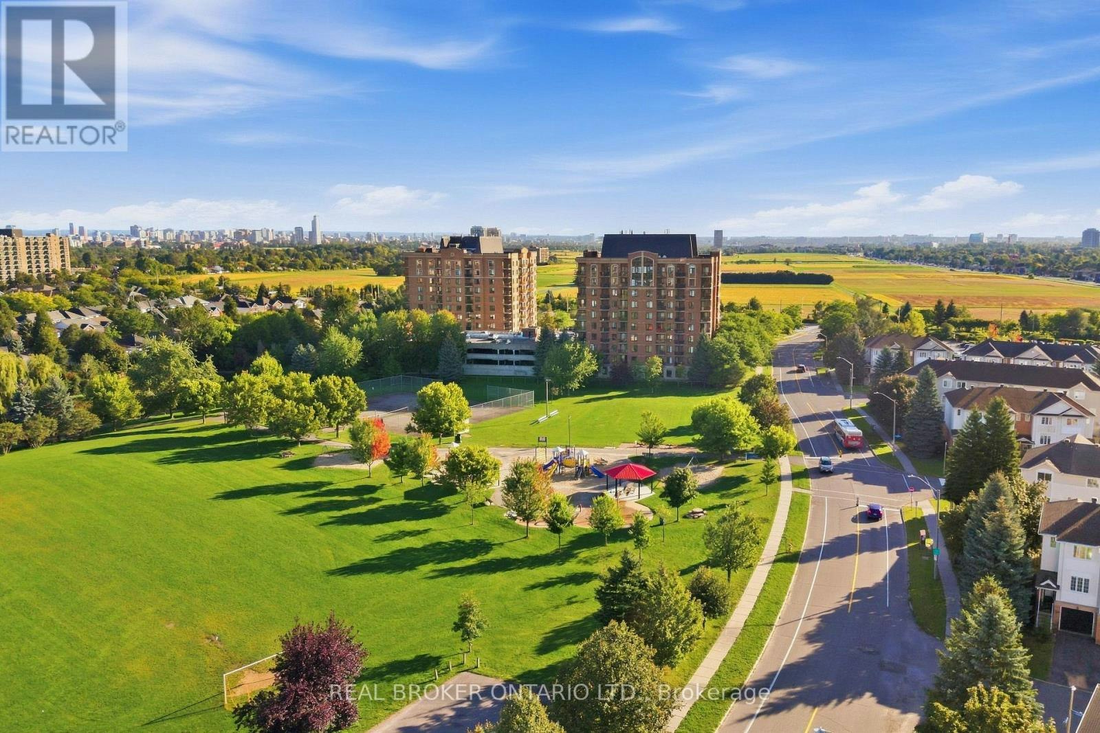 34 Scout Street, Ottawa, ON, K2C 4B9 - 11