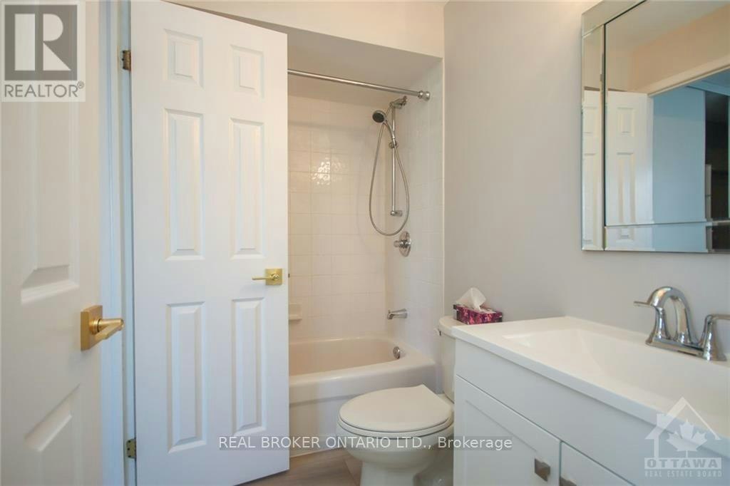 34 Scout Street, Ottawa, ON, K2C 4B9 - 20