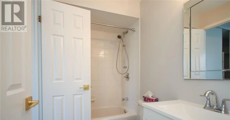 34 Scout Street, Ottawa, ON, K2C 4B9 - 20