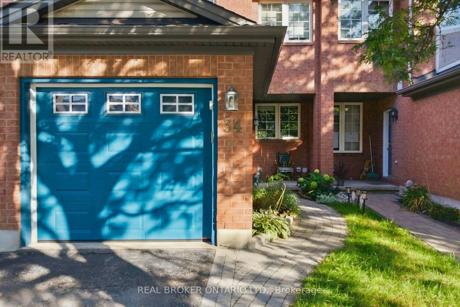 34 Scout Street, Ottawa, ON, K2C 4B9 - 2