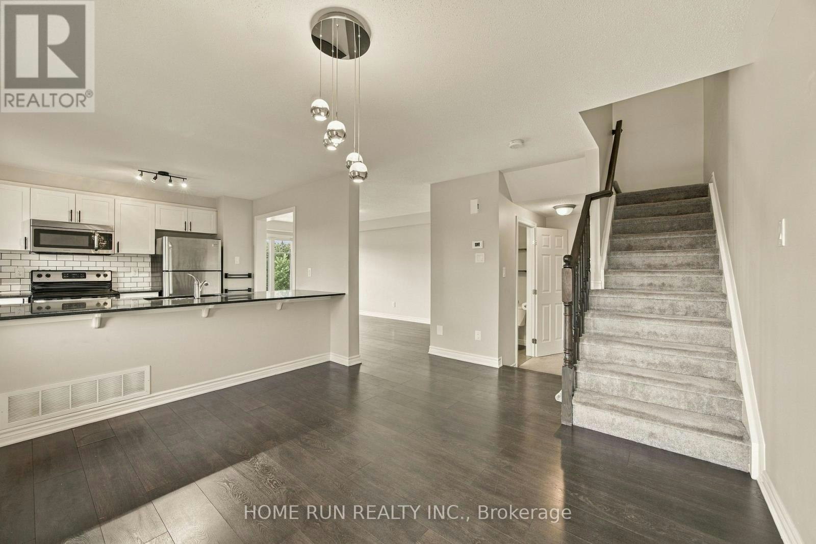822 Maloja Way, Ottawa, ON, K2S 0P1 - 13