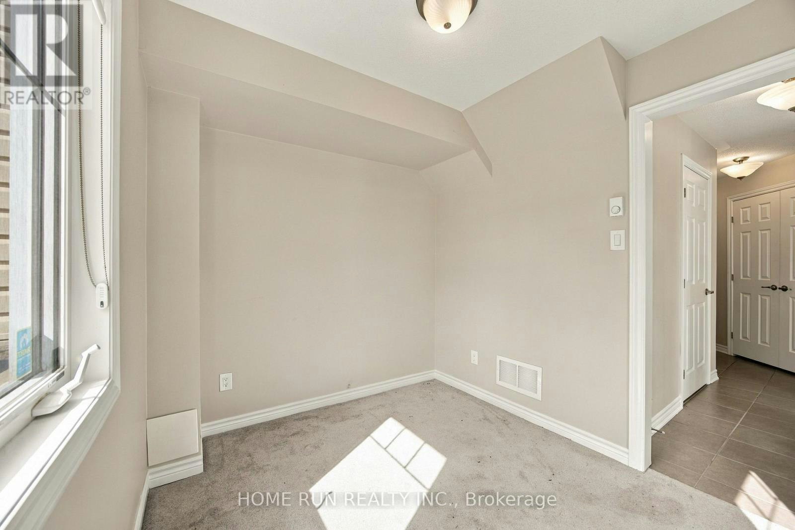 822 Maloja Way, Ottawa, ON, K2S 0P1 - 8