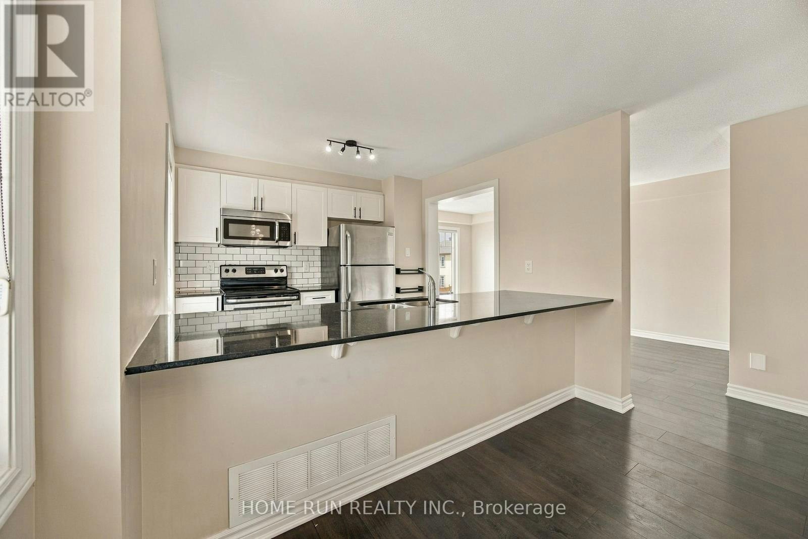 822 Maloja Way, Ottawa, ON, K2S 0P1 - 15