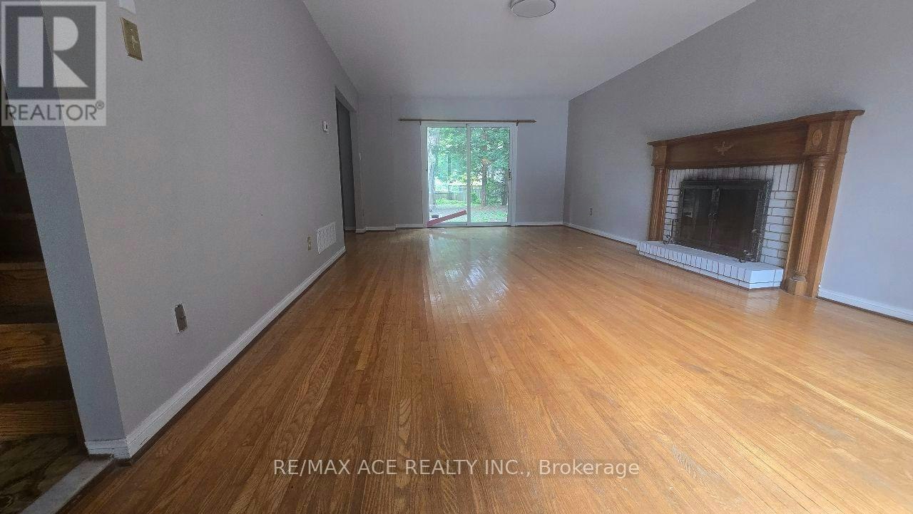 MAIN-6158 Kingston Road, Toronto, ON, M1C 1K8 - 4