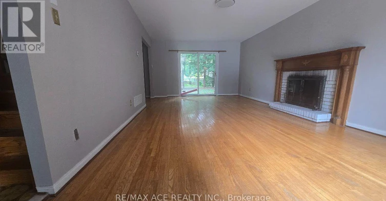 MAIN-6158 Kingston Road, Toronto, ON, M1C 1K8 - 4