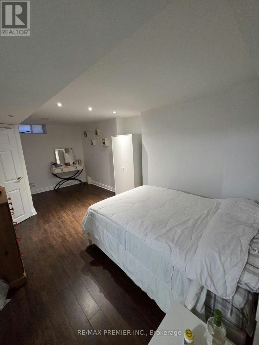 LOWER-27 Giovanni Way, Vaughan, ON, L4H 1R7 - 9