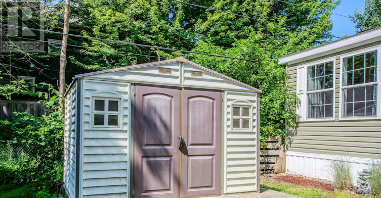 23 Georgian Glen Drive, Wasaga Beach, ON, L9Z 1K8 - 25