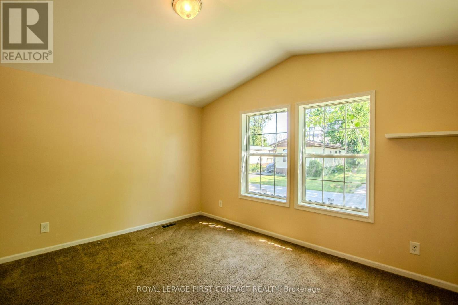 23 Georgian Glen Drive, Wasaga Beach, ON, L9Z 1K8 - 15