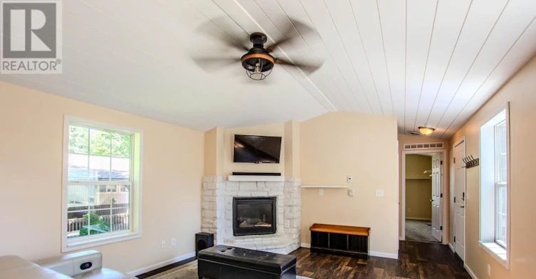 23 Georgian Glen Drive, Wasaga Beach, ON, L9Z 1K8 - 5