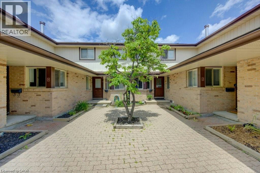 3-458 Beechwood Place, Waterloo, ON, N2T 1Y9
