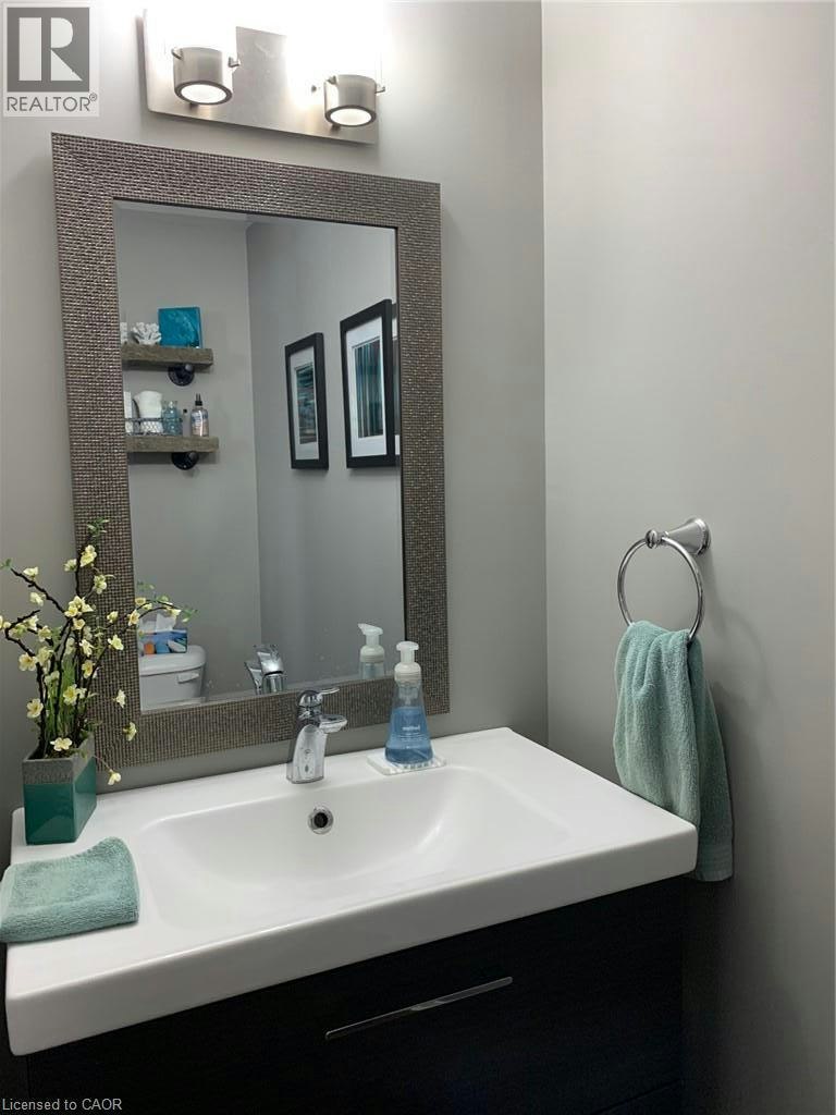 4E-255 Maitland Street, Kitchener, ON, N2R 1Z2 - 11