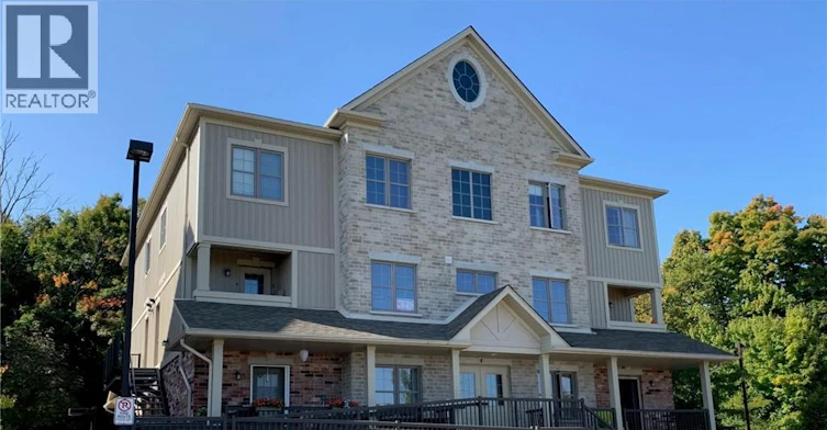 4E-255 Maitland Street, Kitchener, ON, N2R 1Z2