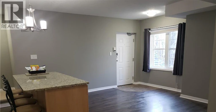4E-255 Maitland Street, Kitchener, ON, N2R 1Z2 - 6