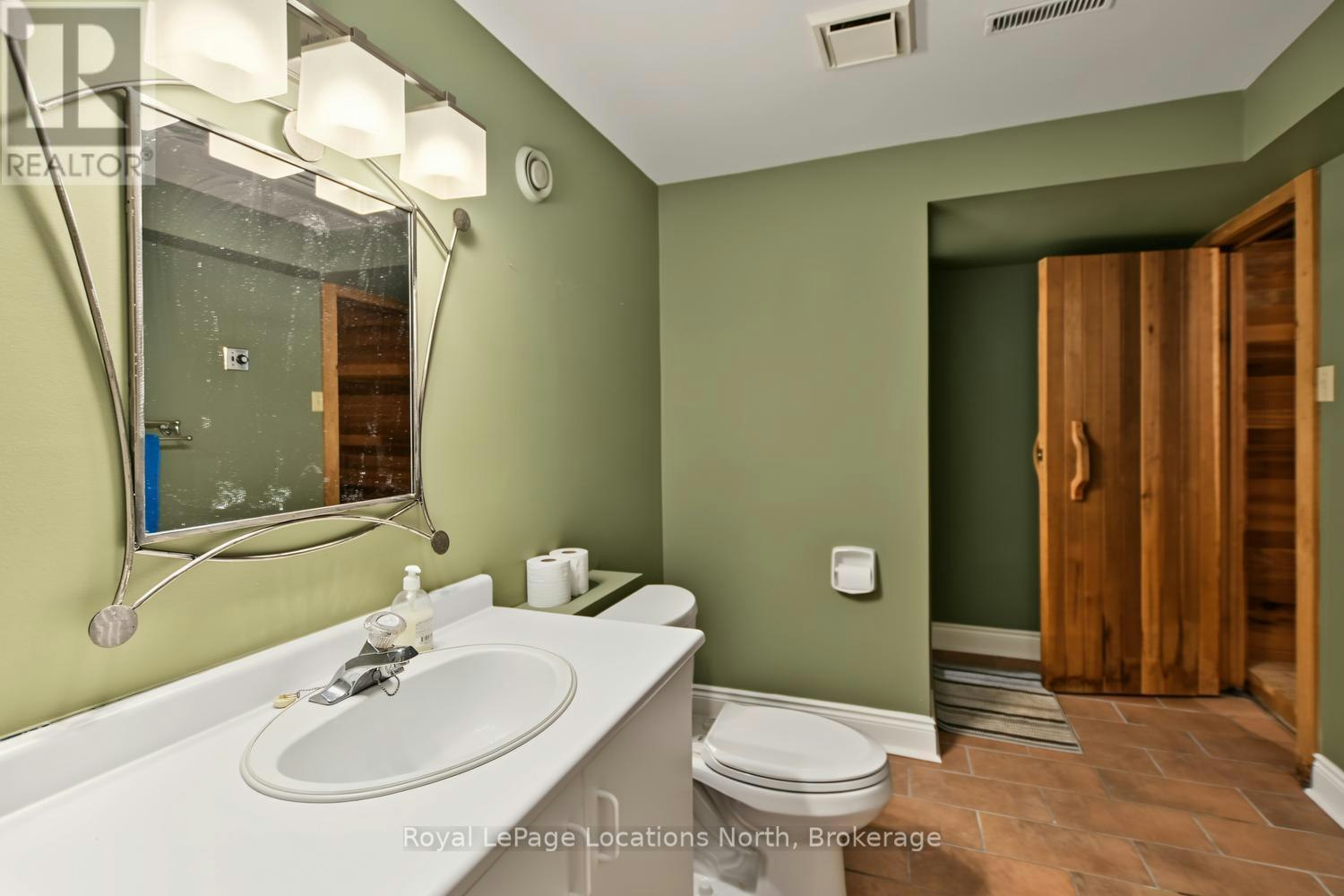 143 Settlers Way, Blue Mountains, ON, L9Y 0L5 - 40